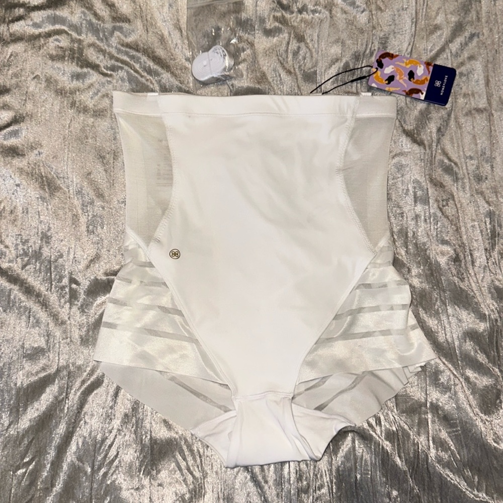 Honeylove shapewear white XL